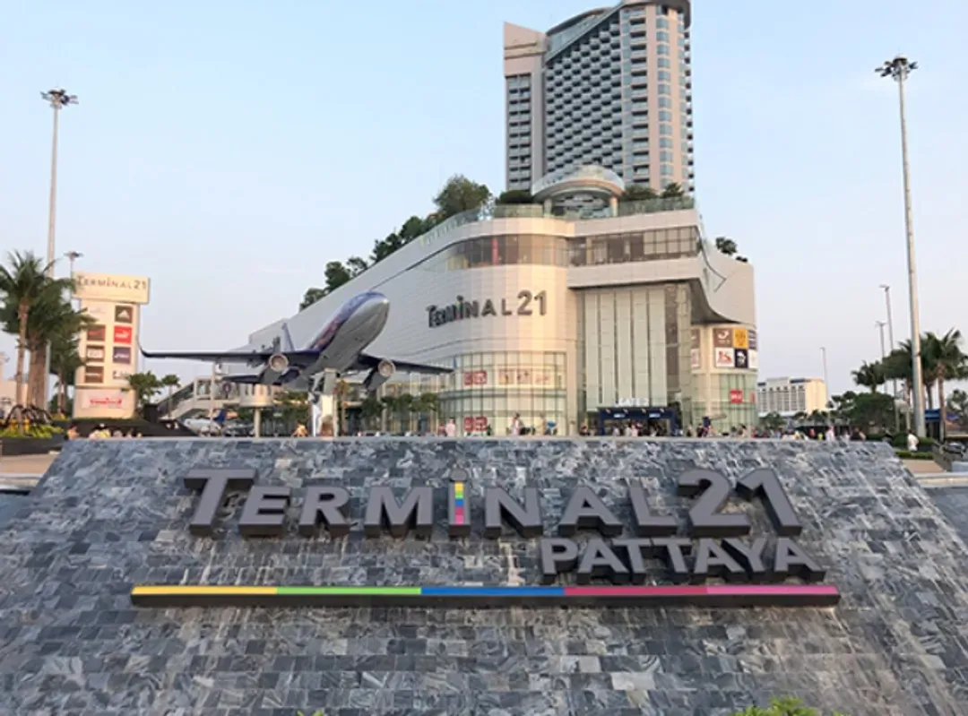 泰國旅遊│無購物,曼谷網評五星酒店,綠山動物園,芭達雅航站百貨,四方水上市場,鄭王廟,夜遊湄南河,水上漂浮咖啡廳五日│高雄出發