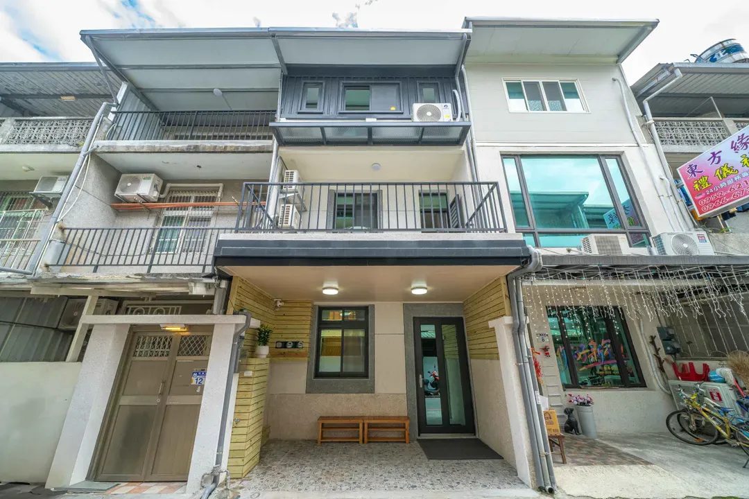 Hualien Coconut Breeze Fashion Second Branch