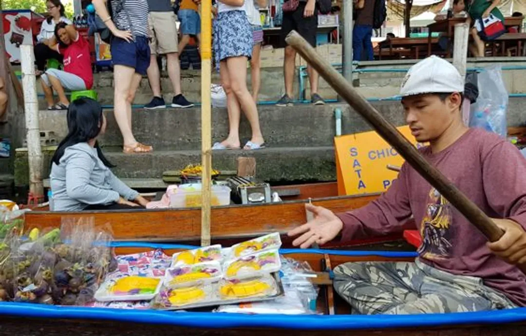 曼芭繽紛樂～打卡鄭王廟、安帕瓦府漫遊、海天盛宴男模秀、曼谷泰好逛五日-7