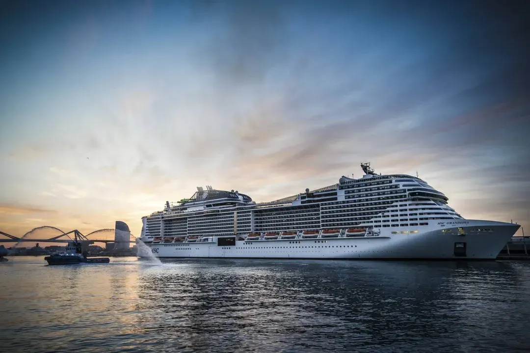 【MSC鴻圖號】MSC GRANDIOSA 19 晚單程：從義大利熱那亞（波托菲諾）到佛羅裡達州卡納維拉爾港（奧蘭多）-2