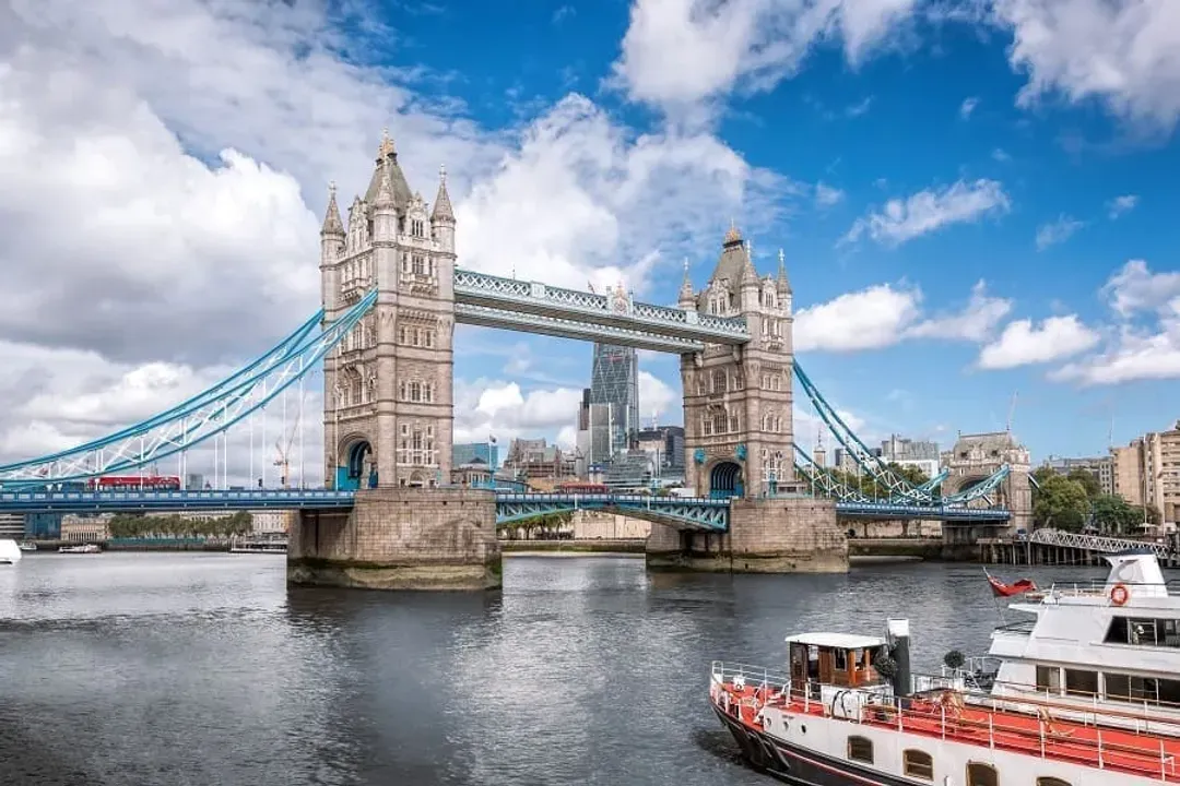 經典冬遊英愛旅遊|華航直飛.英國愛爾蘭雙國巡禮.倫敦.湖區國家公園.莫赫斷崖.巨石陣13日