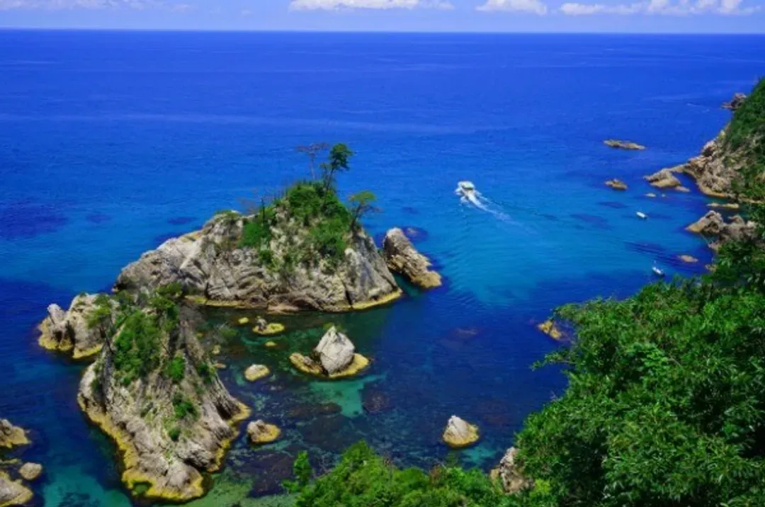 浦富海岸遊船
