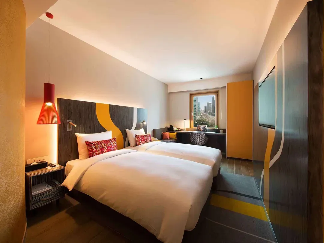 10K：宜必思尚品首爾江南大使飯店 ( ibis Styles Ambassador Seoul Gangnam / 이비스 스타일 앰배서더 서울 강남 )－雙床房
