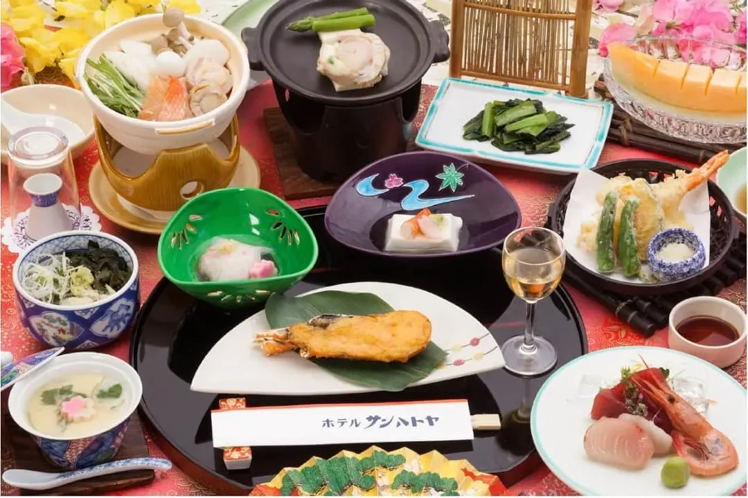 新鳩屋晚餐會席料理-五晚住宿溫泉