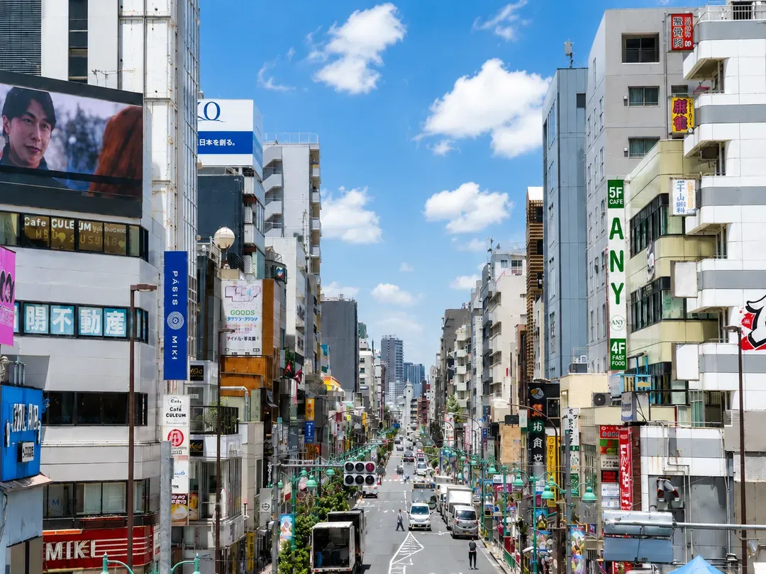 距離新大久保站步行5分鐘｜3間臥室・1張雙人床＋4張單人床＋沙發床｜附廚房整棟包棟民宿｜最多8人入住-16