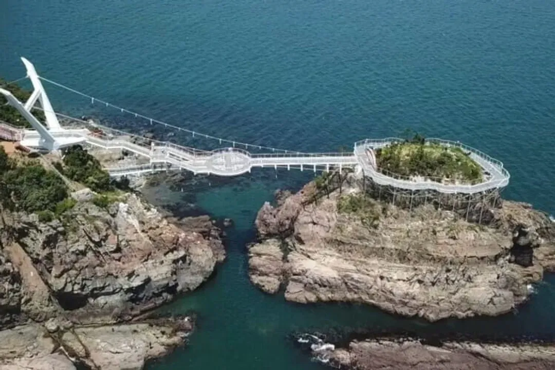 釜山旅遊｜LUGE滑車.松島水晶纜車.海景汗蒸幕.天空膠囊列車.SKY展望台六日｜台中出發