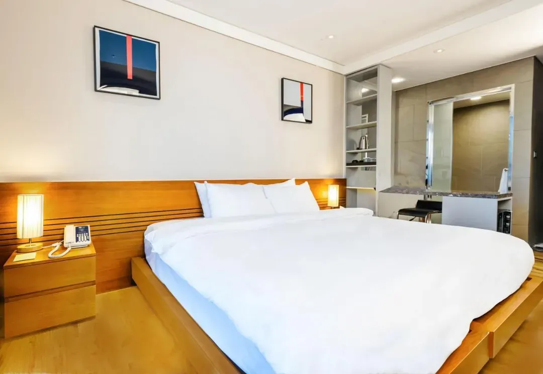 清州:J One Hotel