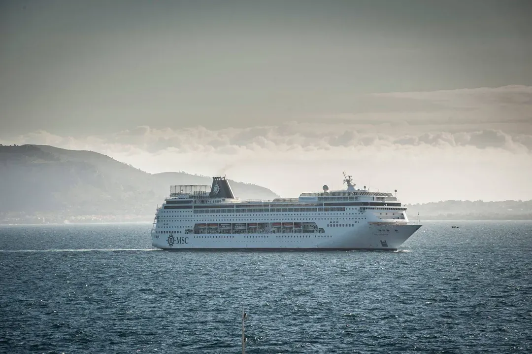【MSC序曲號】MSC SINFONIA 地中海3晚單程遊：從希臘比雷埃夫斯（雅典）到義大利奇維塔韋基亞（羅馬）。-2