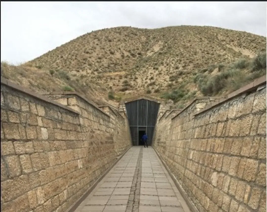 雄獅旅遊