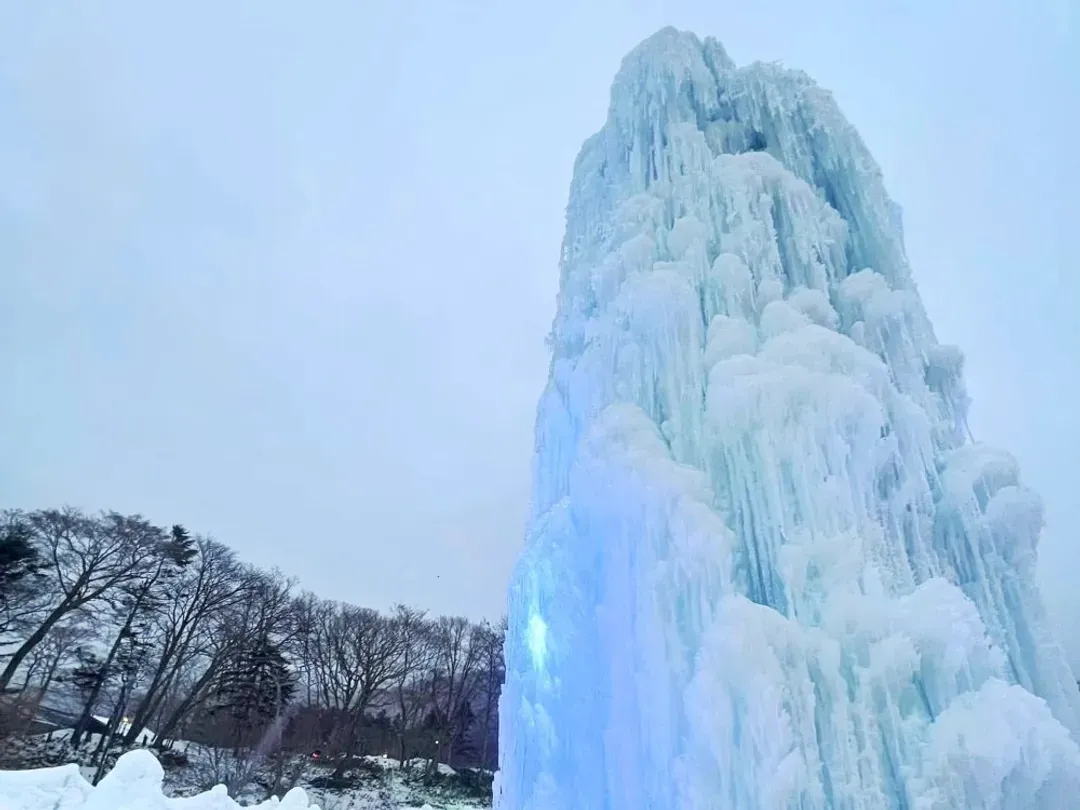 支笏湖冰濤祭