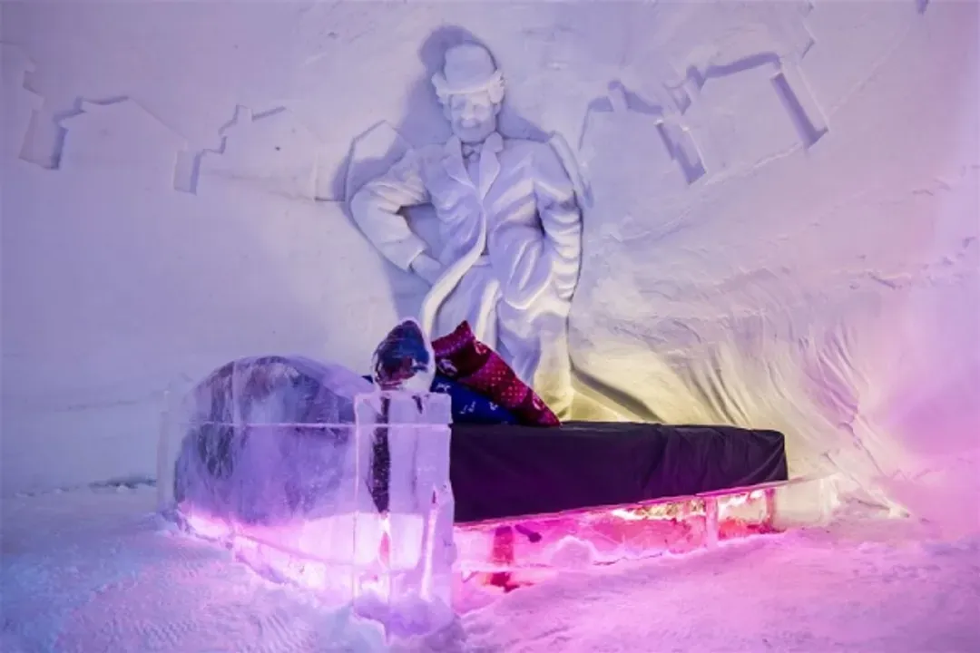 Snowhotel Kirkenes-冰雪酒店、紫晶礦山車
