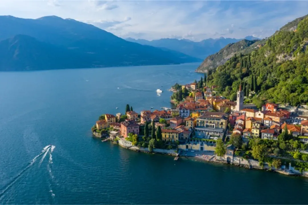 科莫湖Lago di Como-鈷藍和翠綠的迷人色調