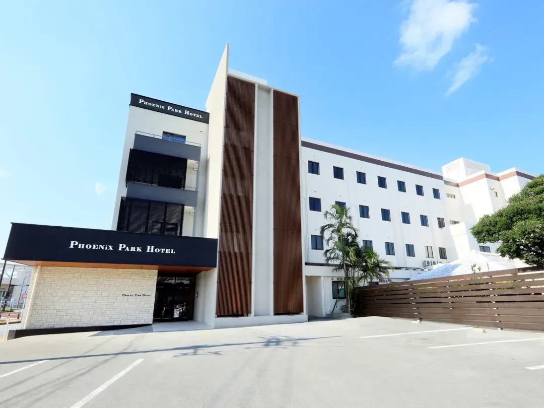 - <accommodationFacility>Phoenix Park Hotel ( フェニックスパークホテル )</accommodationFacility>
