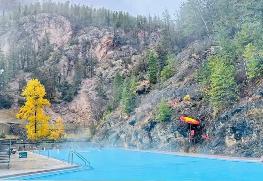 Radium Hot Springs