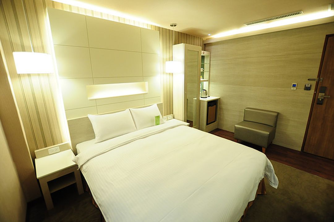 Kangqiao Hotel - Zhongshan Bade Museum