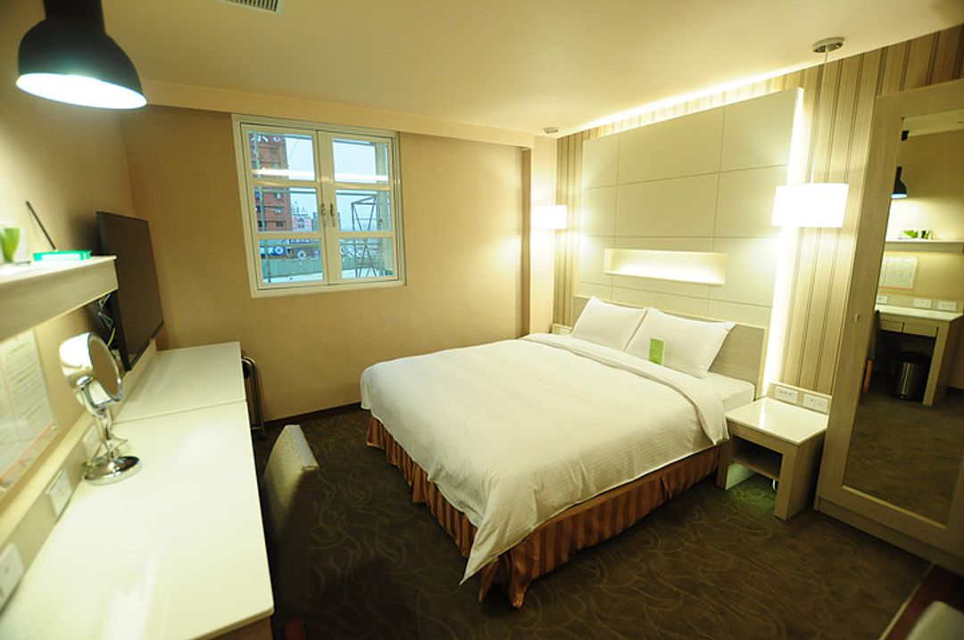 Kangqiao Hotel - Zhongshan Bade Museum