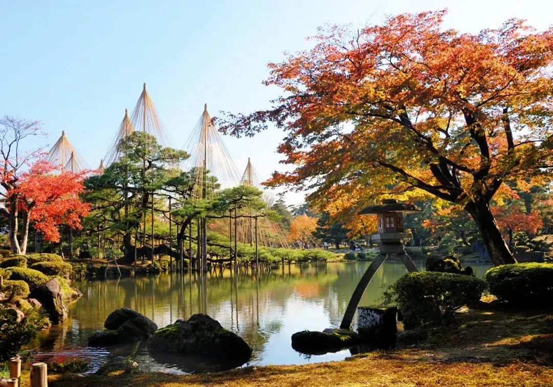 北陸漫遊｜紅葉秘境｜上高地.童話合掌村.高山古街.馬籠宿.兼六園.東茶屋街.飛驒牛.溫泉五日｜台中出發