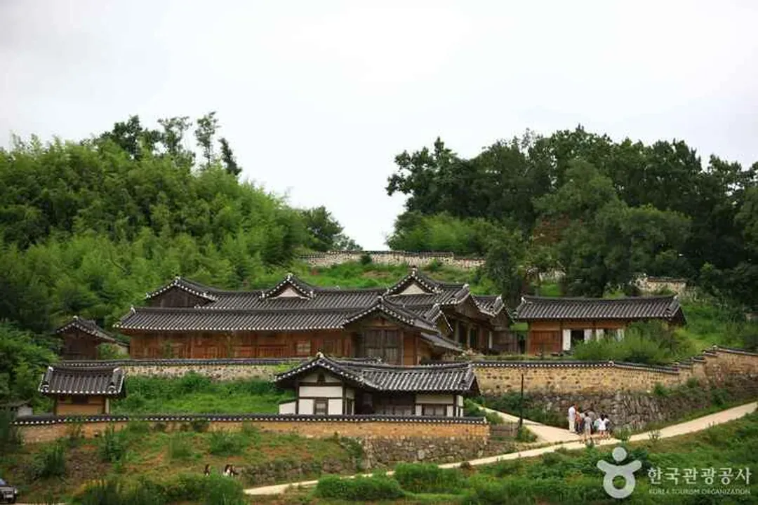 良洞村