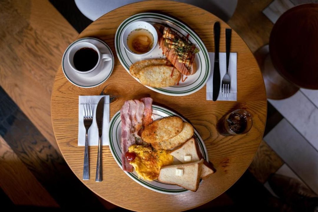 호텔 쉬 오사카 (HOTEL SHE, OSAKA)