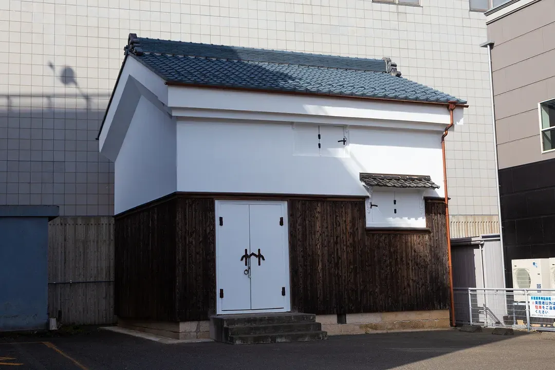 undefined-2