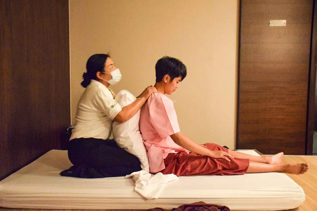 泰愛曼芭～大城長頸鹿、暹羅海天派對、爽泰度假莊園、雙網紅咖啡廳5＋1日-5