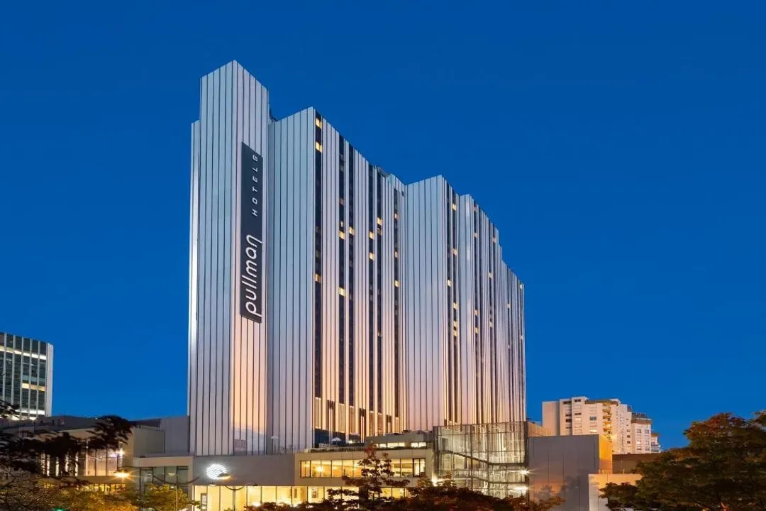 Pullman Paris Montparnasse-倫敦五星飯店連泊二晚+巴黎市區飯店連泊四晚
