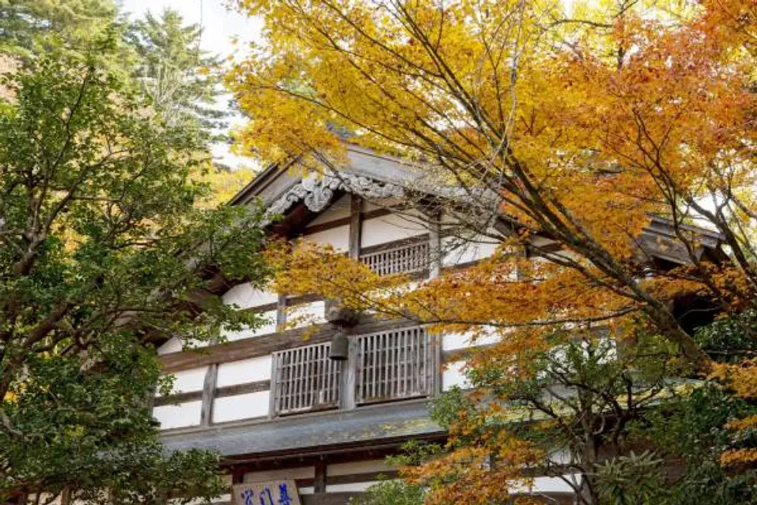 那谷寺