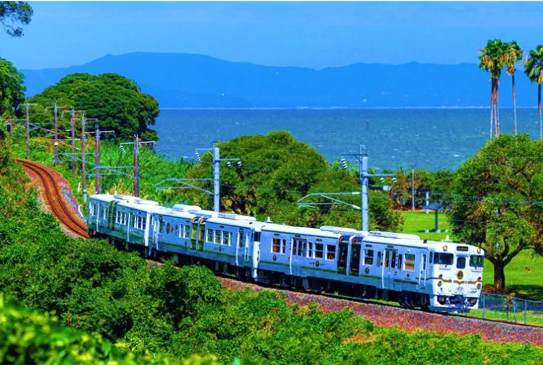 JR雙星4047列車(約3小時;武雄溫泉++長崎)