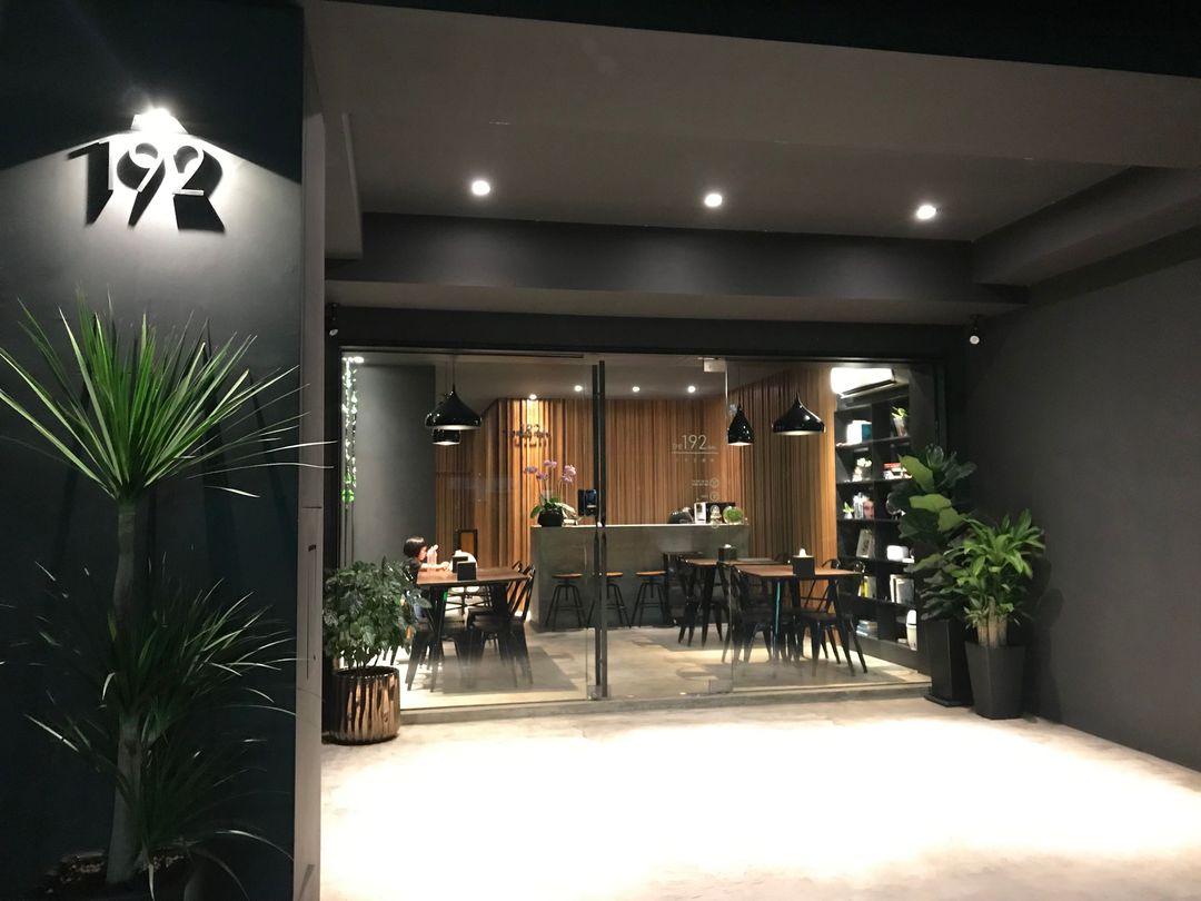 192漫旅｜花莲吉安・质简设计空间｜近东大门夜市