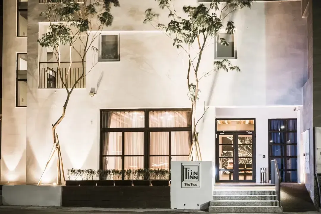 <accommodationFacility>Tiin Tinn Inn - Riverbank ( 門廷若室 ･左岸河堤館 )</accommodationFacility>