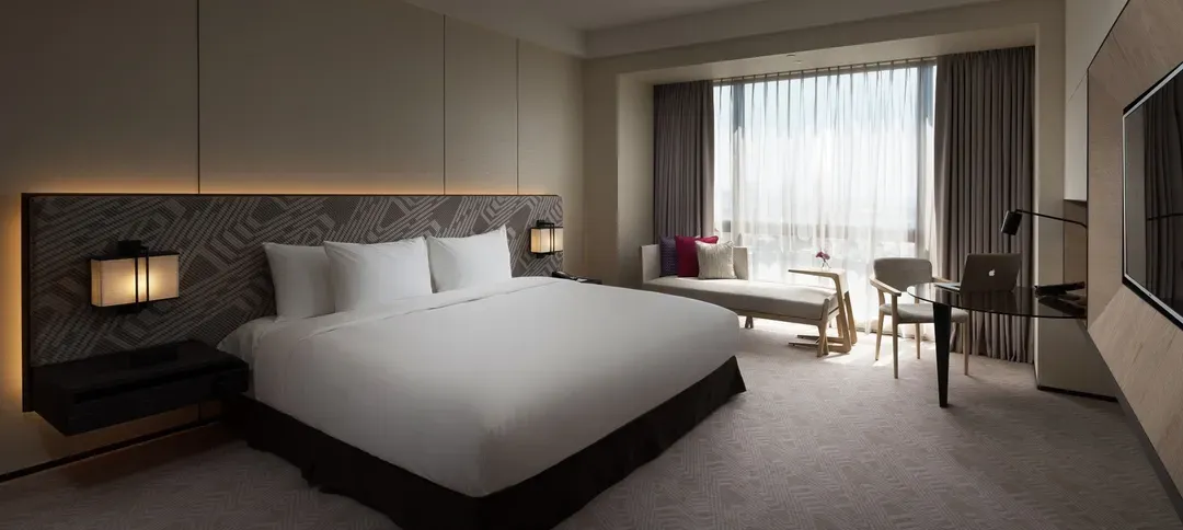 <accommodationFacility>Crowne Plaza Tainan ( 台南大員皇冠假日酒店 )</accommodationFacility>-雙人房