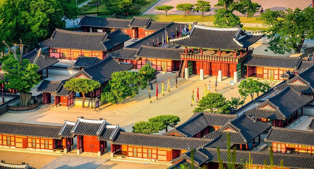 水原華城