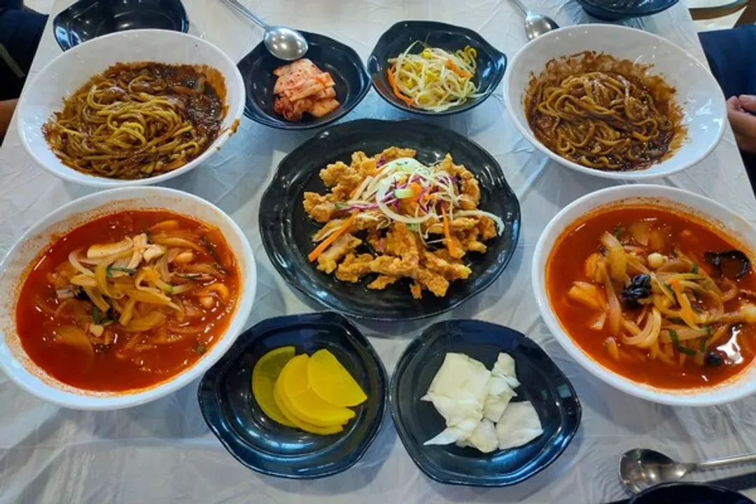 炸醬麵+糖醋肉