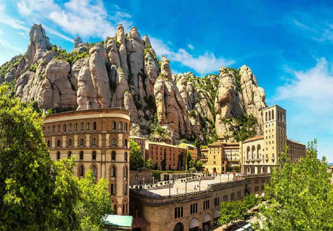 西班牙旅遊,西班牙景點,西班牙巴塞隆納,聖家堂
