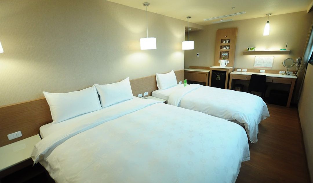 KINDESS HOTEL MAIN SATION-8