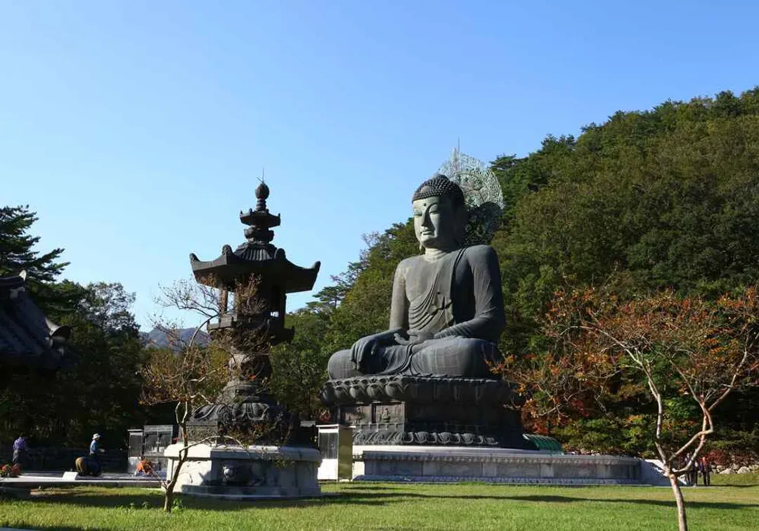 新興寺青銅大佛