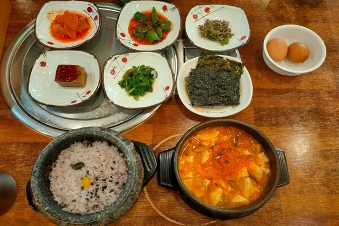 豆腐鍋+石鍋飯+季節小菜