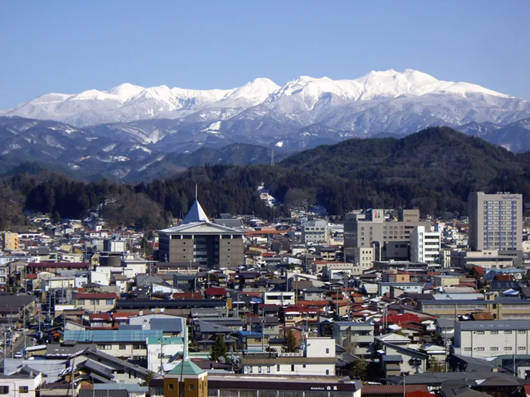 高山市街地全景