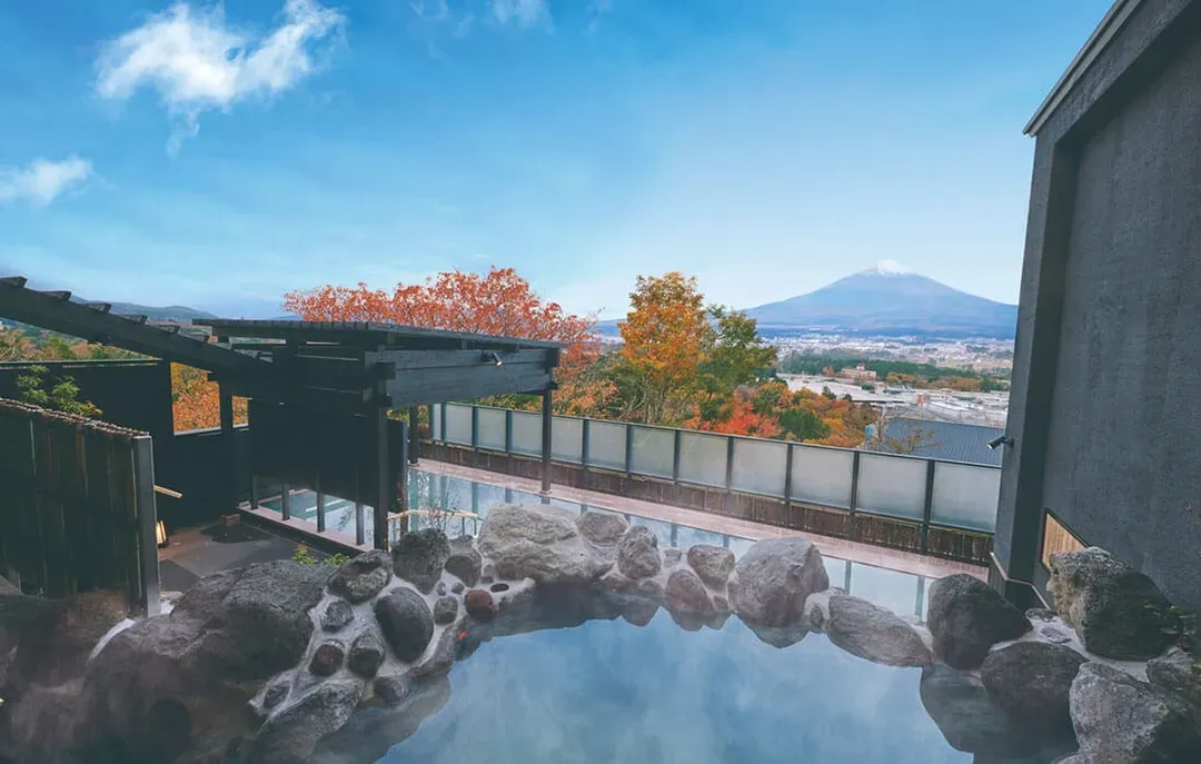 圖片取自官網-御殿場：CLAD HOTEL(乙晚；富士山景觀房)