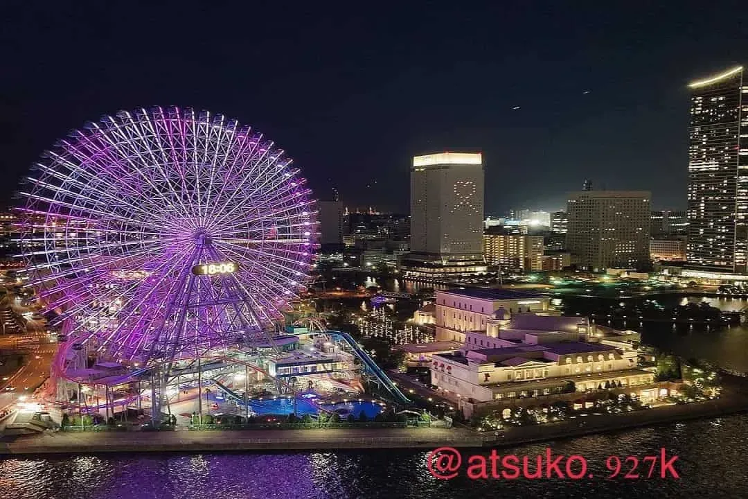 橫濱摩天輪COSMOCLOCK 21(約15分鐘)