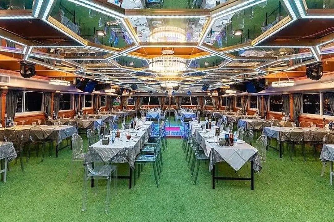 ALL STAR全明星晚宴遊輪(海鮮自助餐+人妖表演+啤酒飲料暢飲)鄭王廟