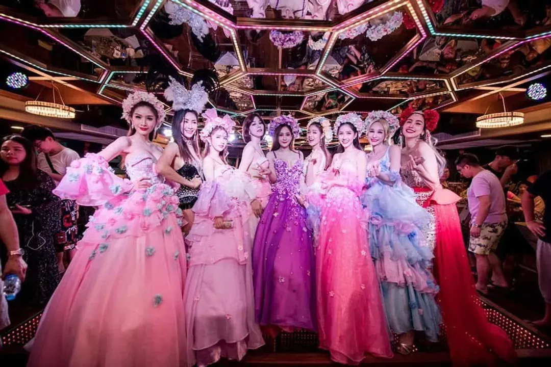 ALL STAR全明星晚宴遊輪(海鮮自助餐+人妖表演+啤酒飲料暢飲)鄭王廟