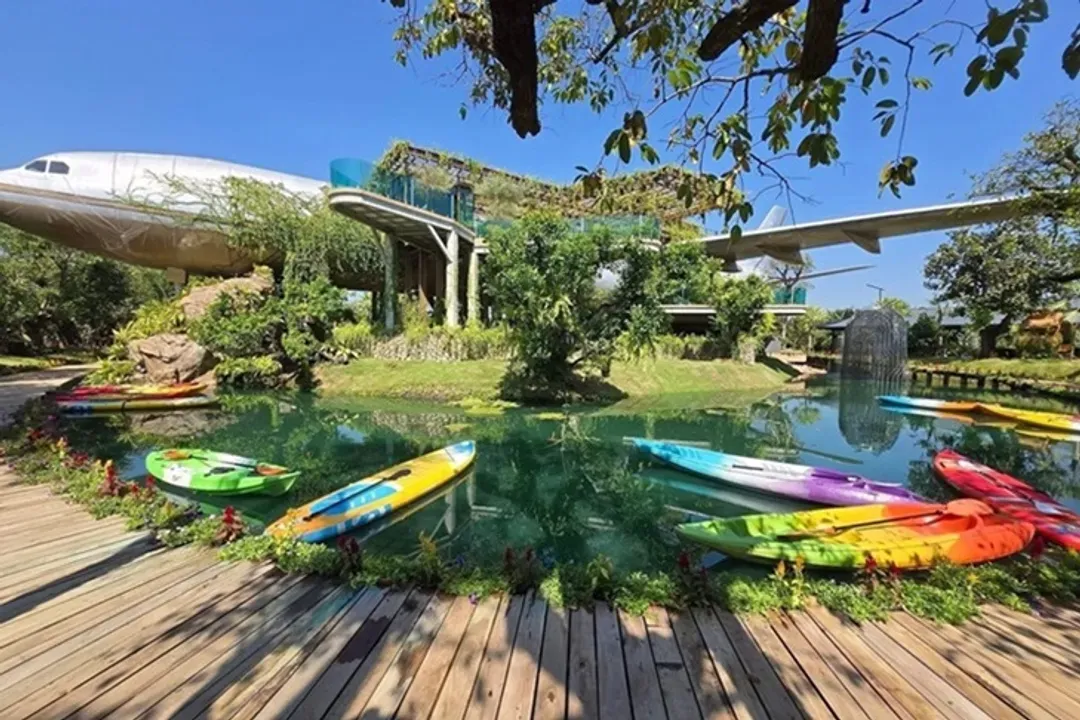 戀戀曼芭~大象椰林咖啡廳、海鮮燒烤吃到飽、海天盛宴男模秀、嵩越路文創街五日-9