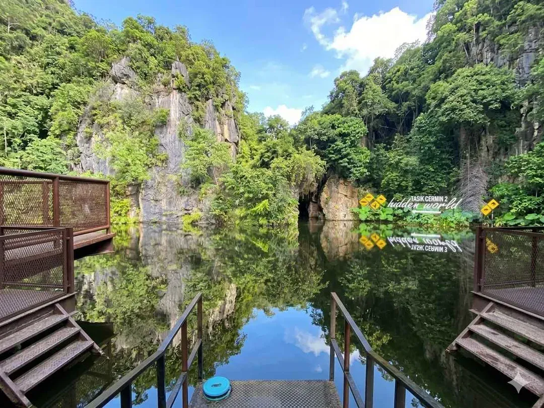 【神秘綠野仙蹤】鏡湖