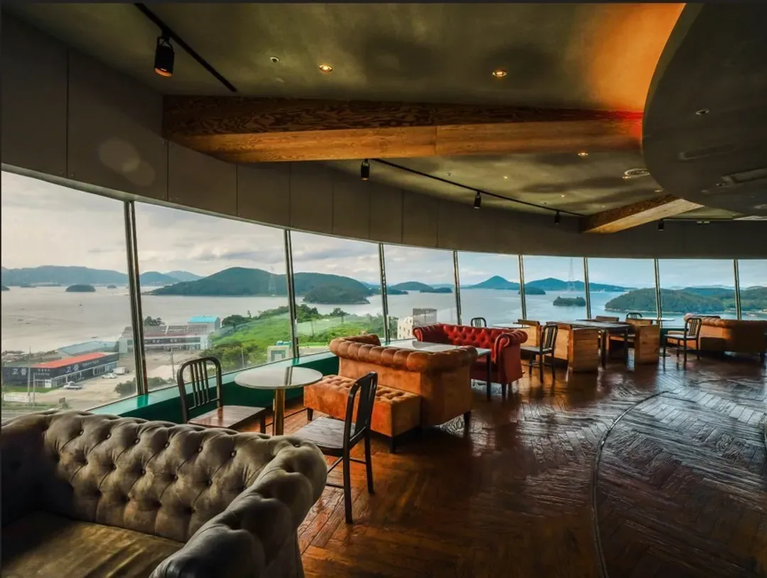 統營360°旋轉海景咖啡廳