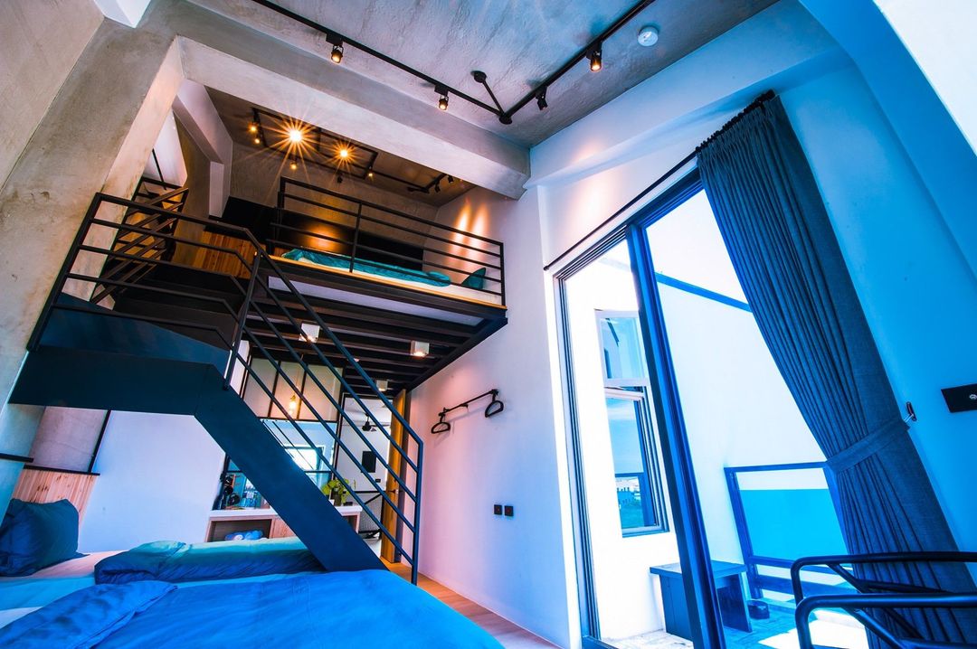 PATHWAY INN