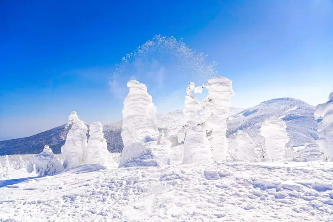 限量促銷~東北仙台x青森6日|藏王樹冰雪怪車.奧入瀨溪流散策.銀山溫泉街.日本三大景~松島遊船.猊鼻溪遊船.睡魔之家.溫泉六日-8