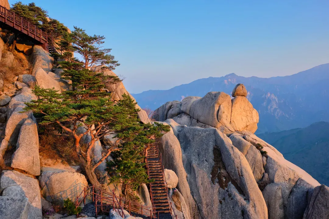 蔚山岩
