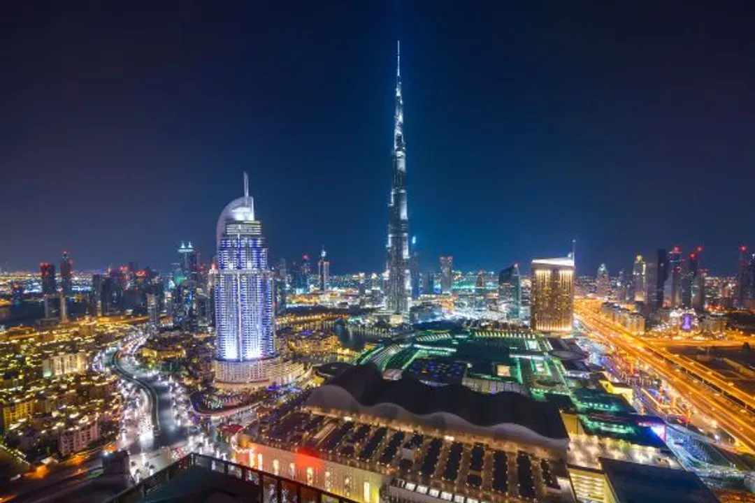 哈里發塔 Burj Khalīfah-登上哈里發塔(124層觀景台+高速電梯)