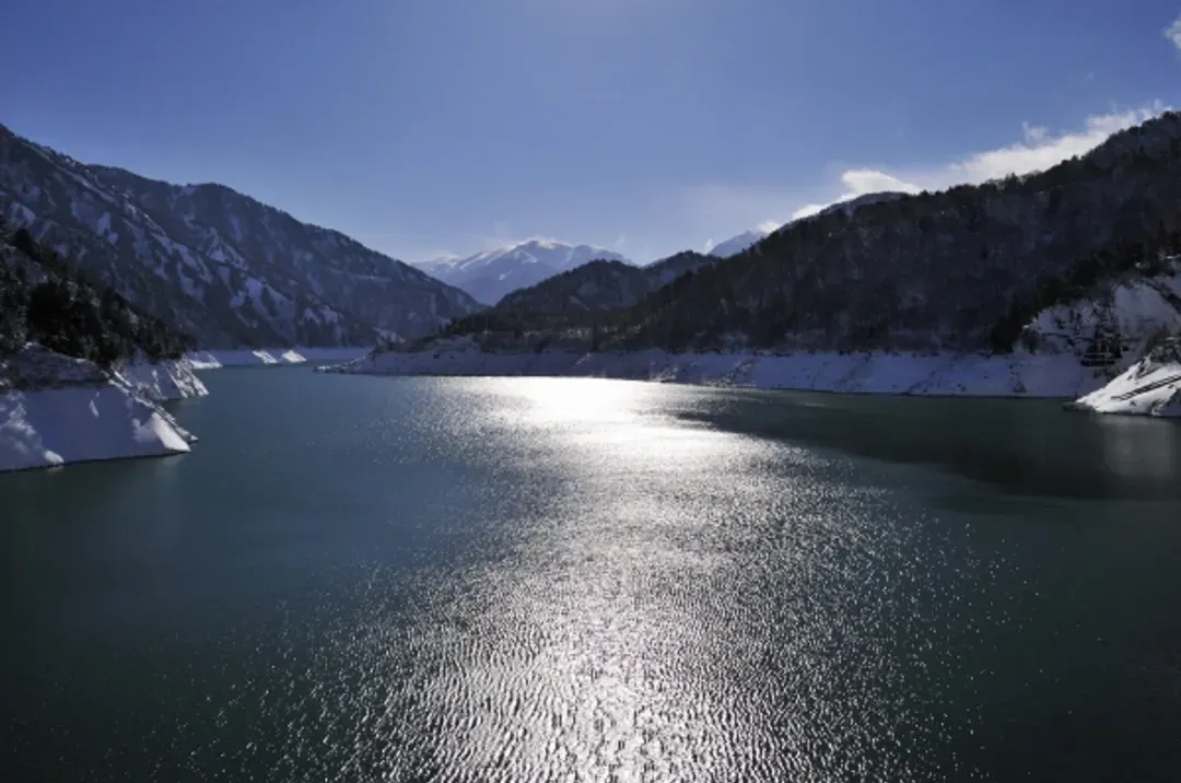 花現雪壁傳奇～立山黑部、鬱金香博覽會、上高地輕健行、合掌村溫泉鄉五日-9
